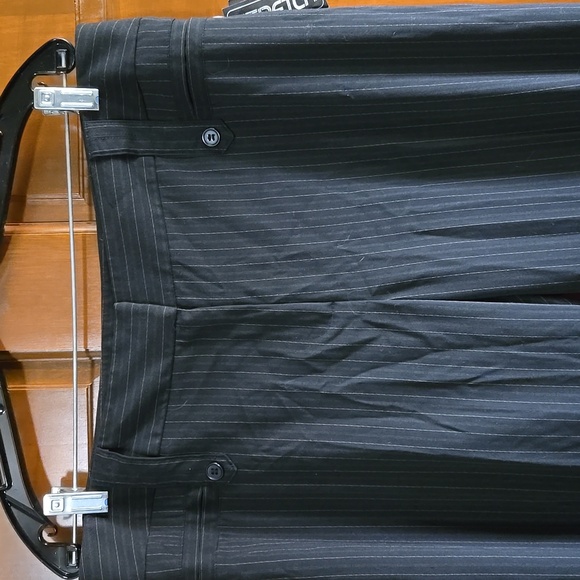 Jenni Max Slacks - Picture 2 of 6